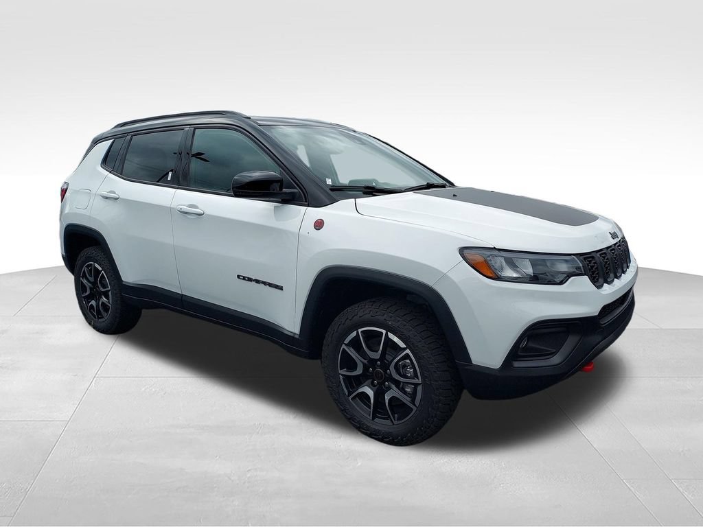New 2026 Jeep Compass Trailhawk w/ Sun, Sound & Navigation Group AWD/4WD image 7