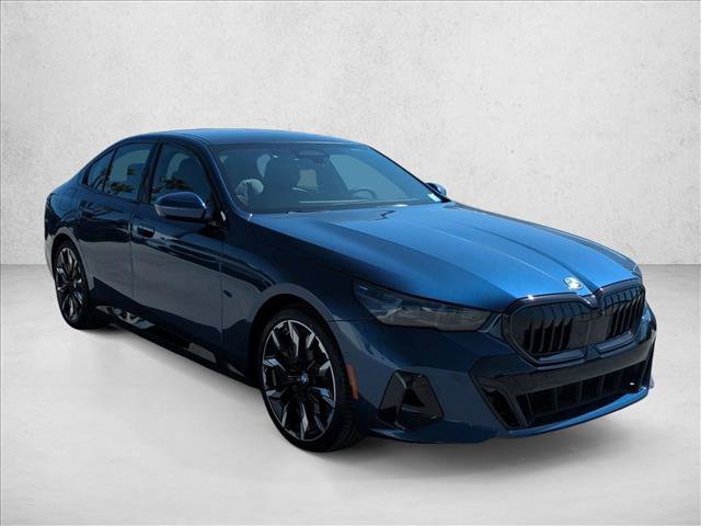 New 2027 BMW 550e xDrive AWD/4WD image 7