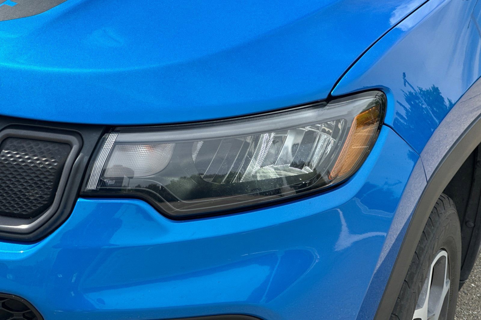 Used 2022 Jeep Compass Trailhawk AWD/4WD image 51