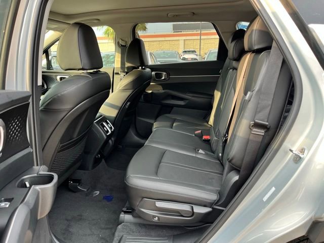 New 2026 Kia Sorento S w/ S Panoramic Sunroof Package FWD image 18