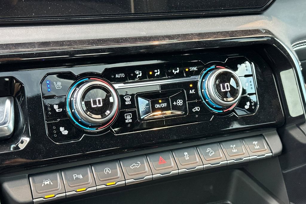 Used 2025 GMC Sierra 1500 AT4X image 20