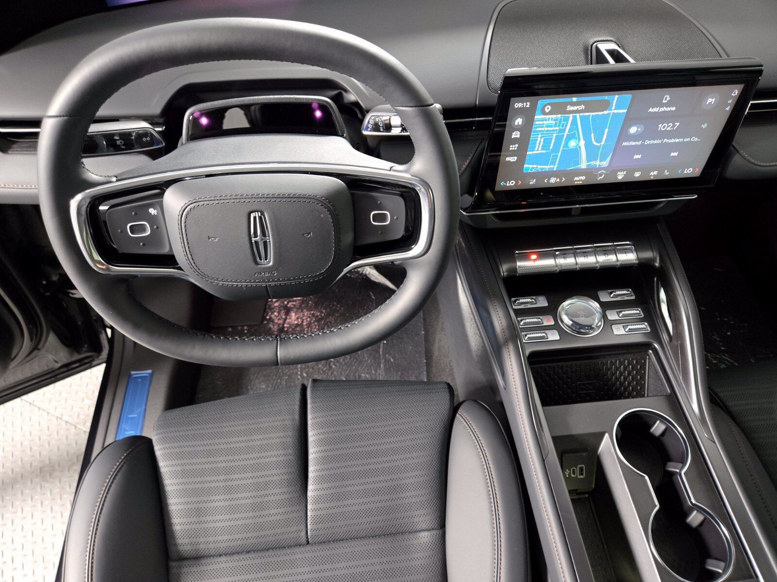 New 2026 Lincoln Nautilus Reserve AWD/4WD image 16