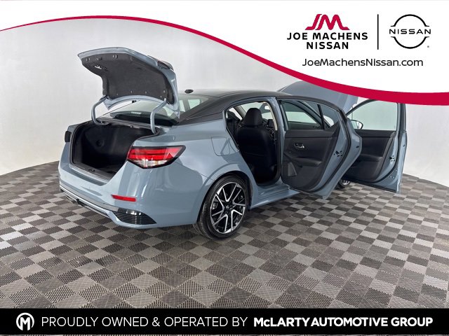 Certified 2025 Nissan Sentra SR w/ SR Premium Package image 14