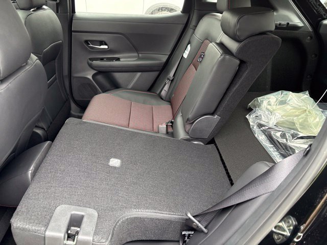 New 2027 Nissan Kicks SR AWD/4WD image 5