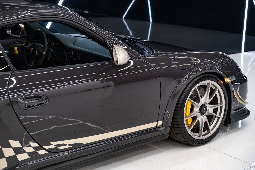 Used 2011 Porsche 911 GT3 image 9