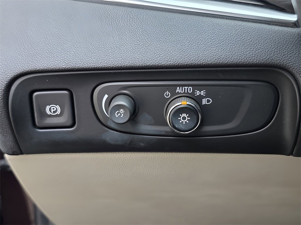 Used 2019 Buick Enclave Premium w/ Experience Buick Package image 25