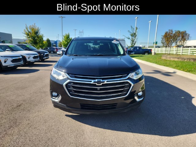 Used 2018 Chevrolet Traverse LT FWD image 2