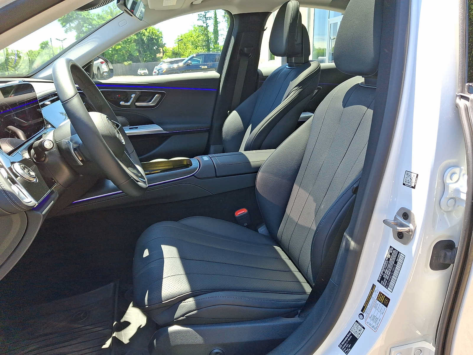 Used 2026 Mercedes-Benz E 350 4MATIC Sedan image 10