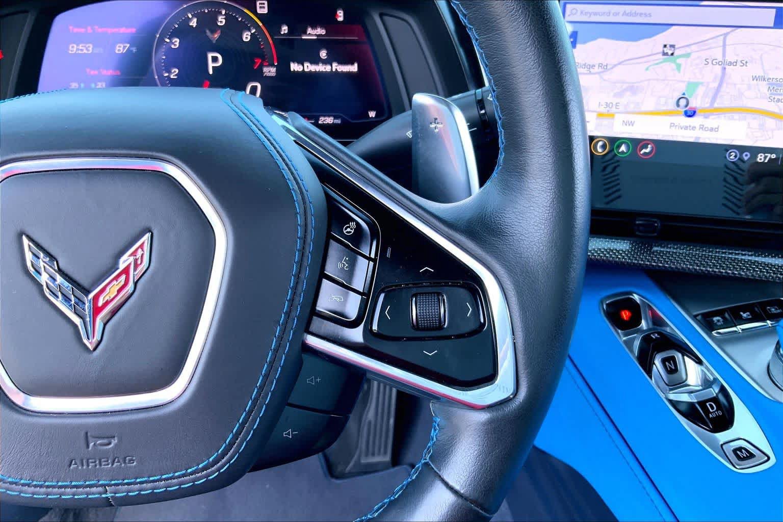 Used 2022 Chevrolet Corvette Stingray Premium Conv w/ Z51 Performance Package RWD image 19