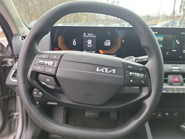 New 2025 Kia K4 LXS image 22