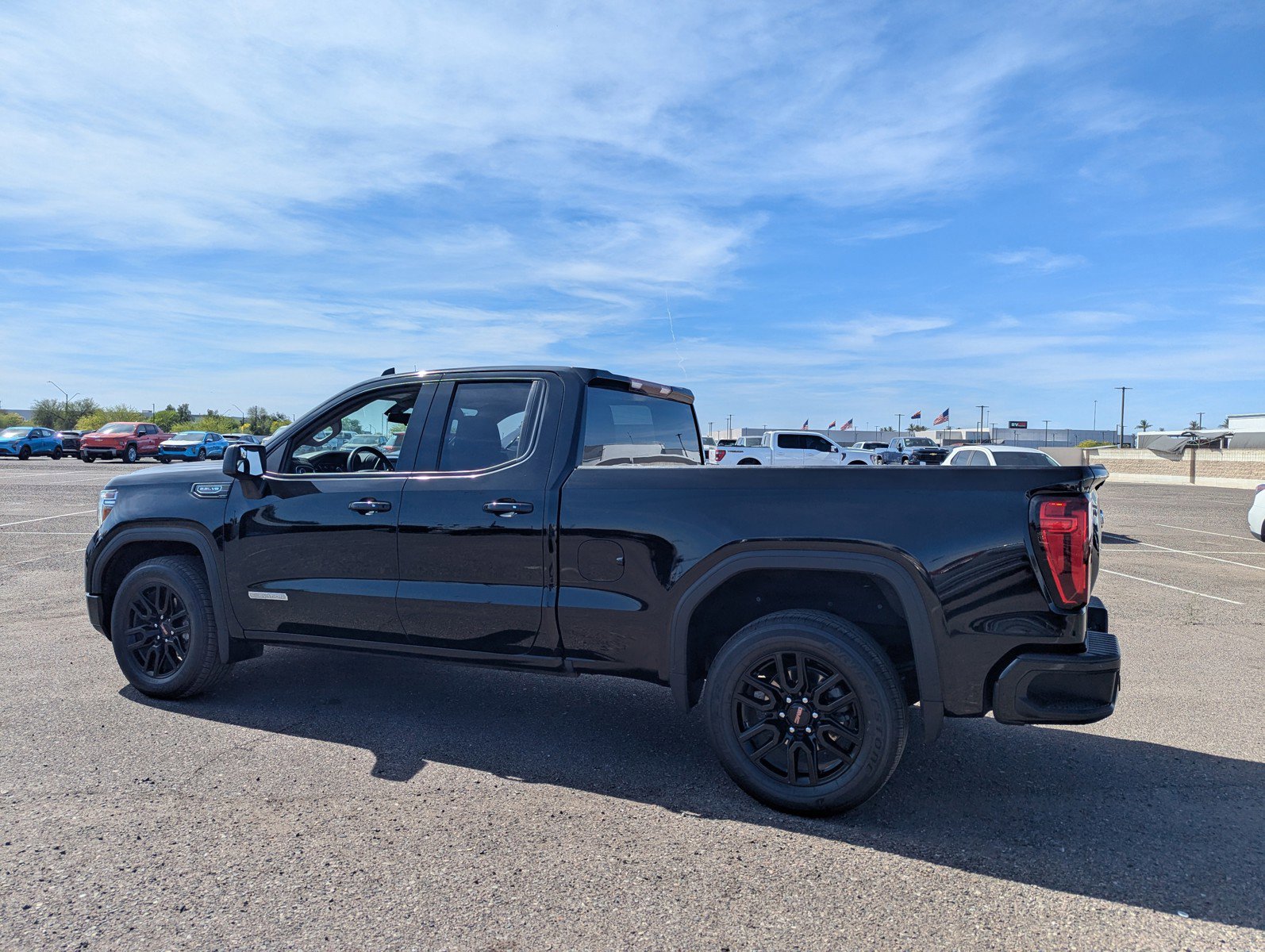 Used 2021 GMC Sierra 1500 Elevation image 3