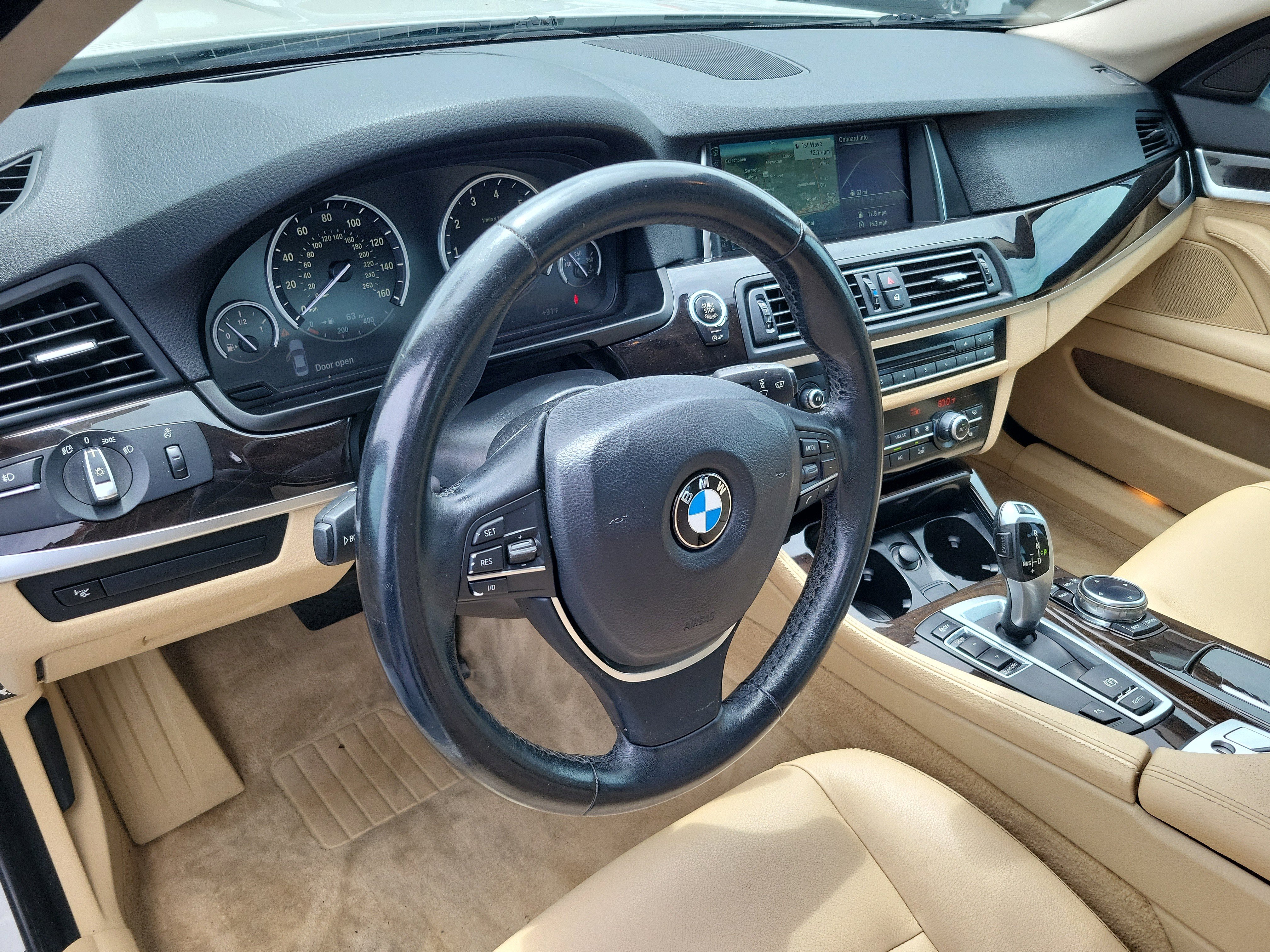 Used 2014 BMW 528i Sedan RWD image 16