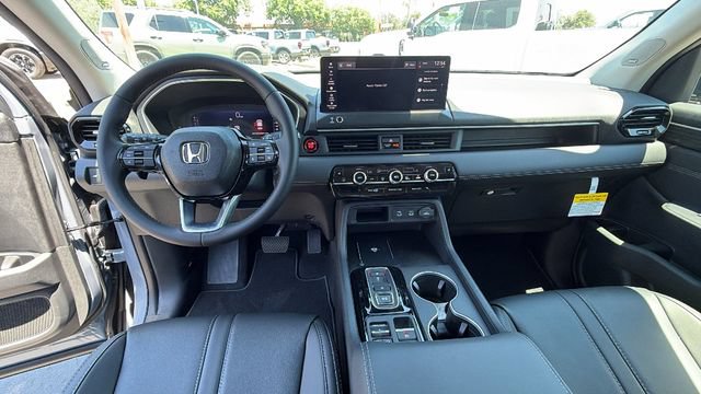 New 2026 Honda Pilot Touring image 18