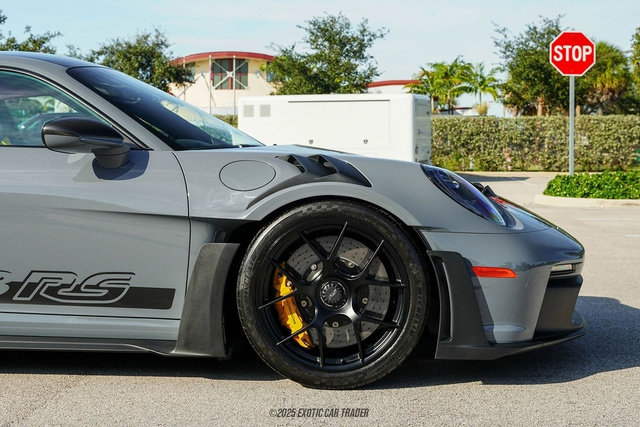 Used 2025 Porsche 911 GT3 RS image 11