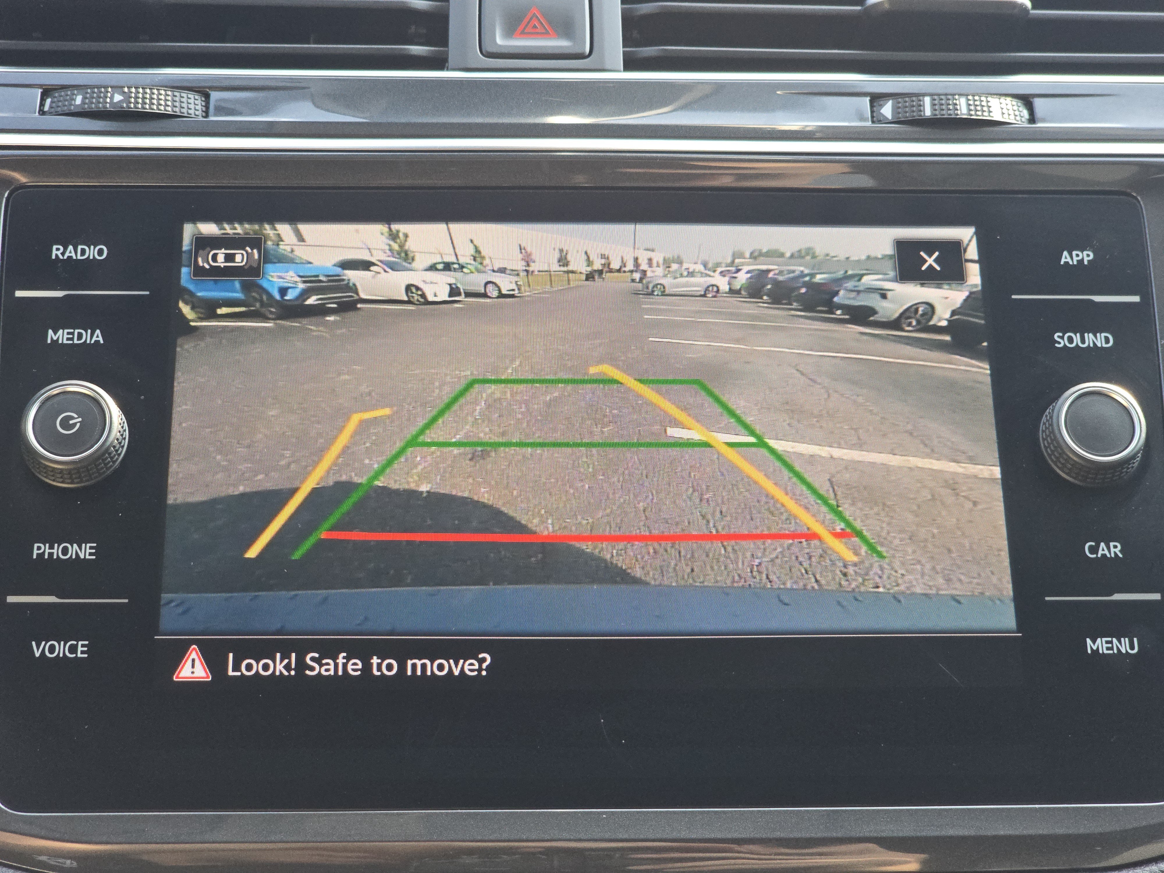 Certified 2023 Volkswagen Tiguan SE AWD/4WD image 26