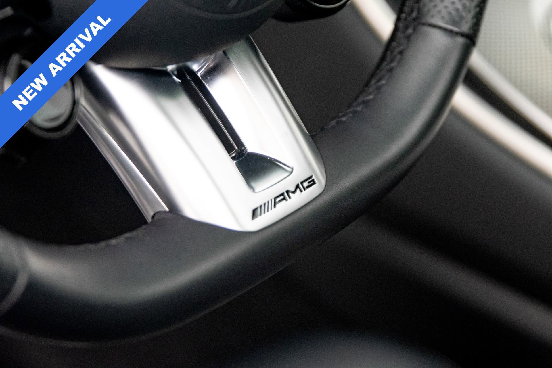 Used 2025 Mercedes-Benz GLC 43 AMG 4MATIC image 16