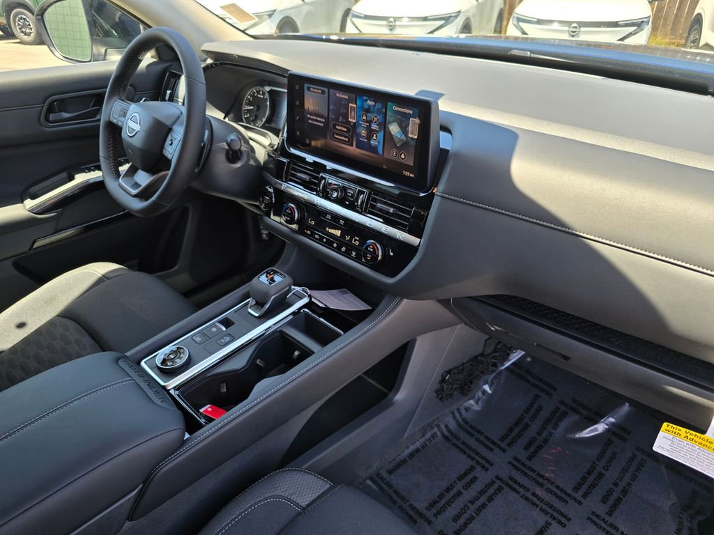 New 2026 Nissan Pathfinder SV w/ Cargo Package AWD/4WD image 9