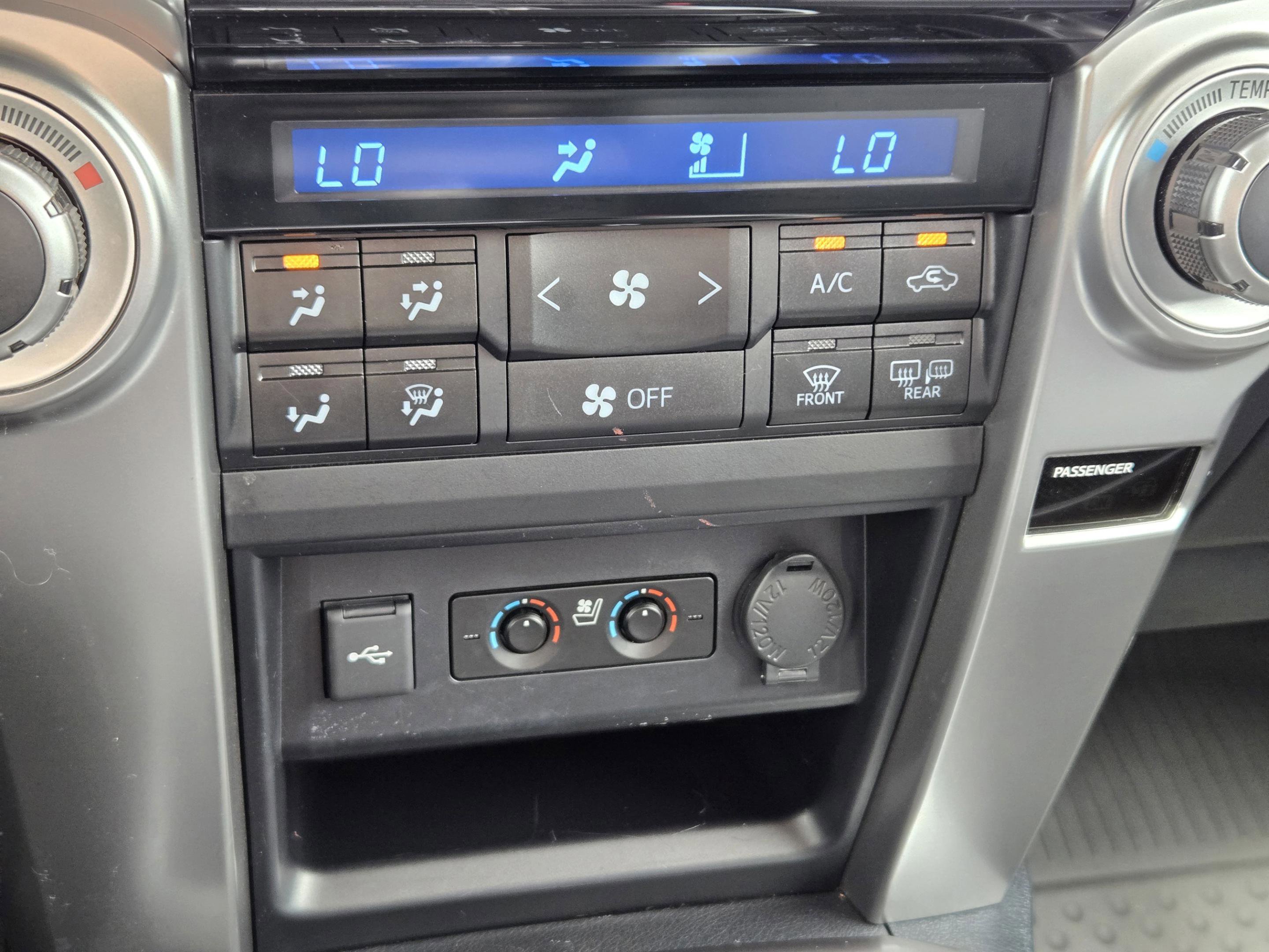 Used 2022 Toyota 4Runner Limited RWD image 25