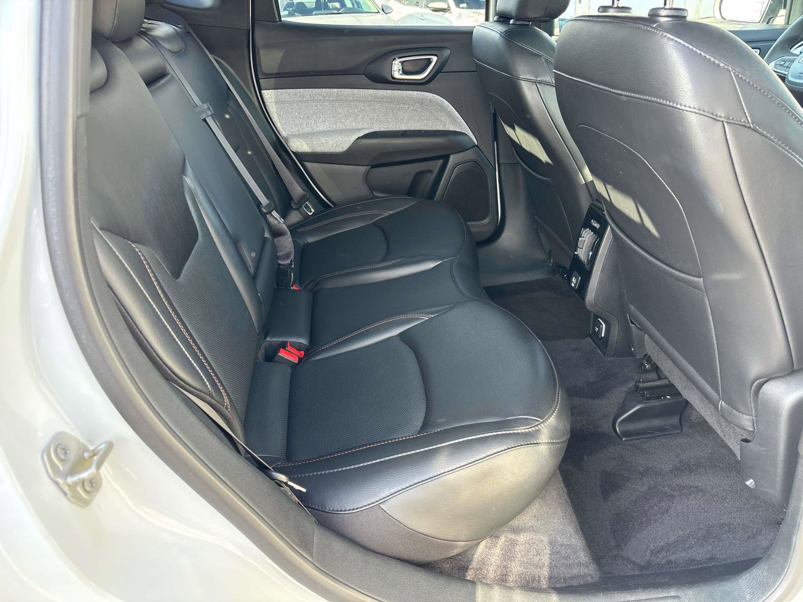 Certified 2023 Jeep Compass Latitude image 14