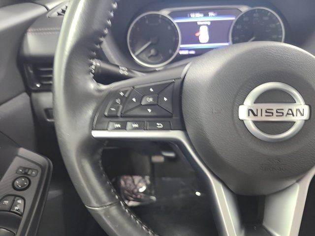 Used 2021 Nissan Sentra SV FWD image 25