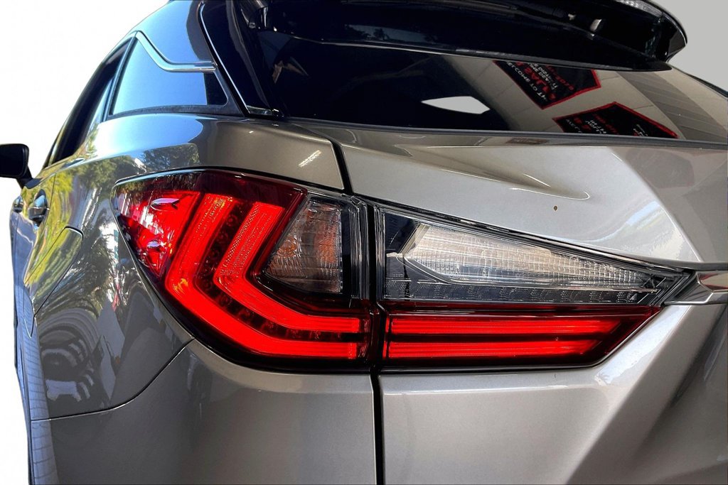 Used 2020 Lexus RX 350 FWD w/ Premium Package image 17