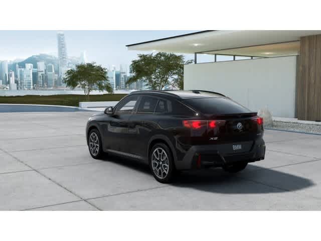 New 2027 BMW X2 xDrive28i w/ Technology Package AWD/4WD image 2