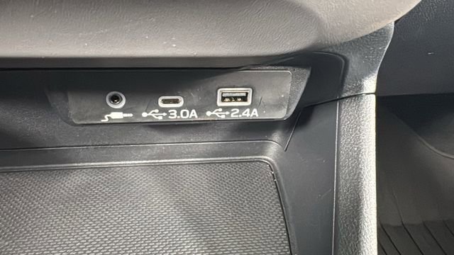 Certified 2024 Subaru Crosstrek 2.0i Premium image 31