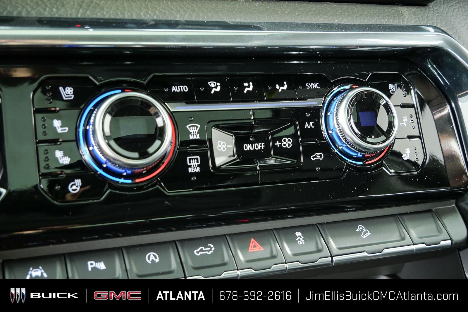 New 2026 GMC Sierra 1500 Denali AWD/4WD image 18