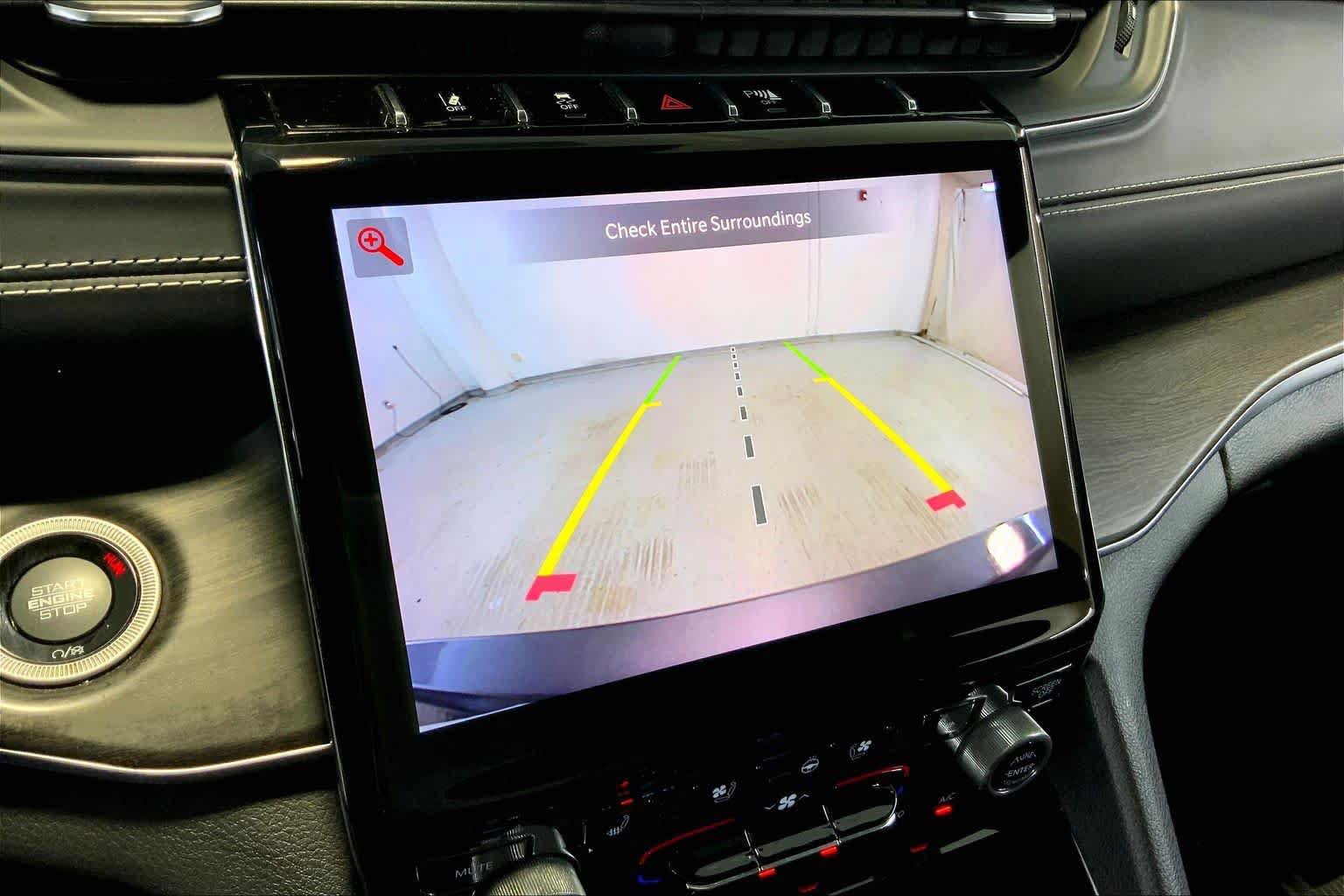 Used 2022 Jeep Grand Cherokee L Overland w/ Luxury Tech Group IV AWD/4WD image 26