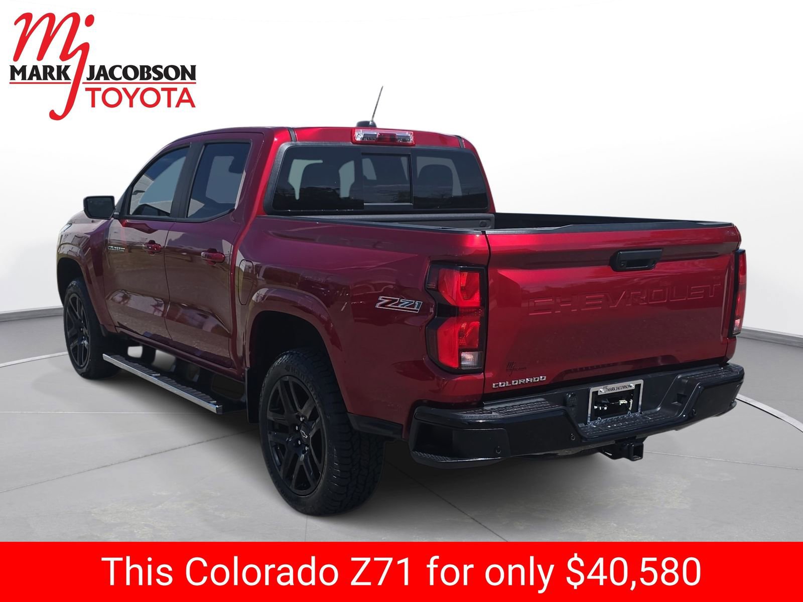 Used 2025 Chevrolet Colorado Z71 w/ Z71 Convenience Package 2 AWD/4WD image 14