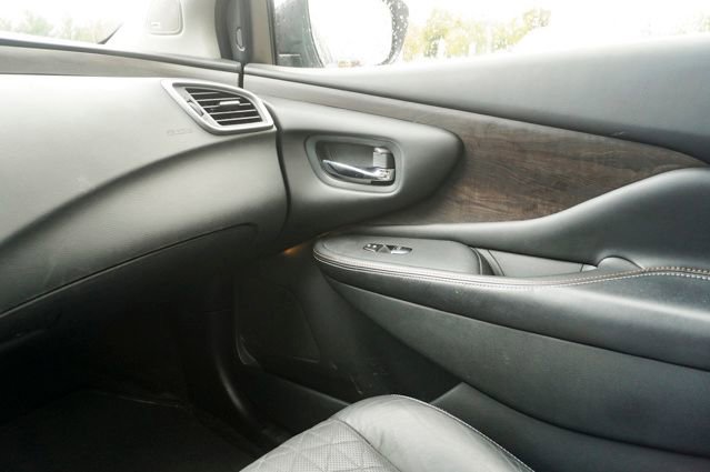 Used 2023 Nissan Murano Platinum image 31