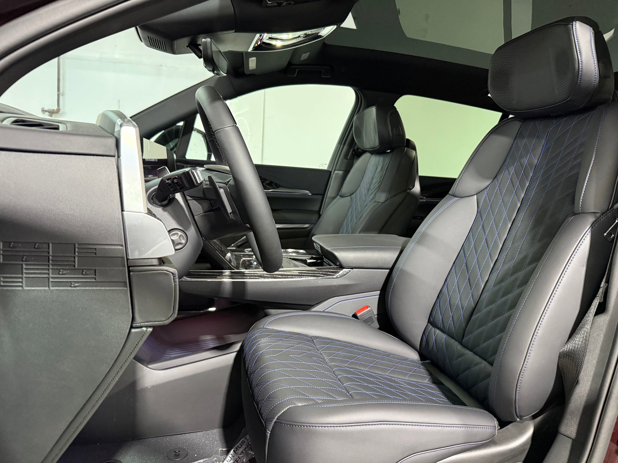 New 2026 Cadillac Escalade IQ Sport 1 w/ LPO, Floor Liner Package image 5