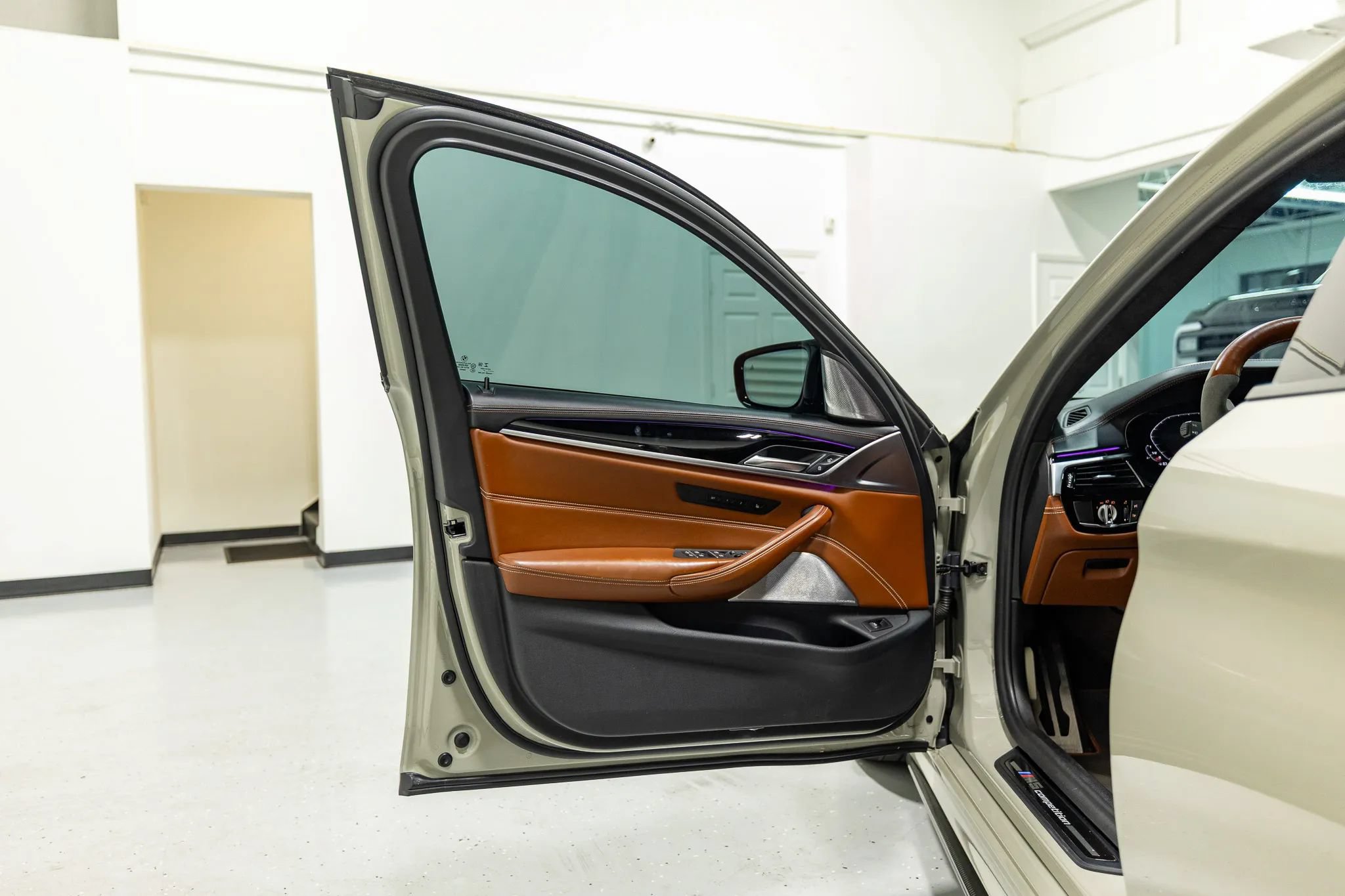 Used 2021 BMW M5 w/ Competition Package AWD/4WD image 47