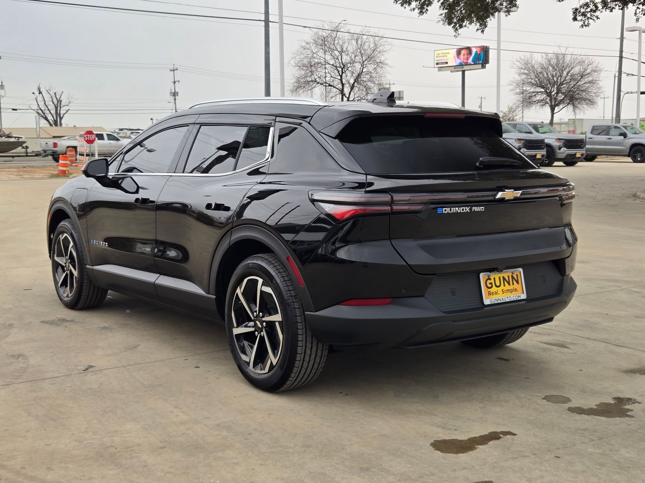 Used 2026 Chevrolet Equinox EV LT image 5