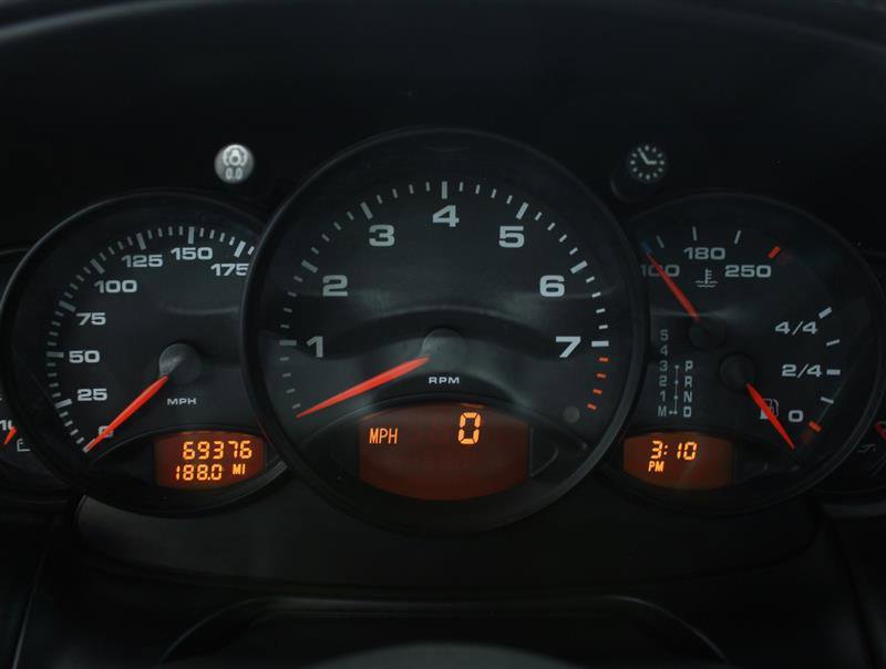 Used 2001 Porsche 911 Carrera image 19