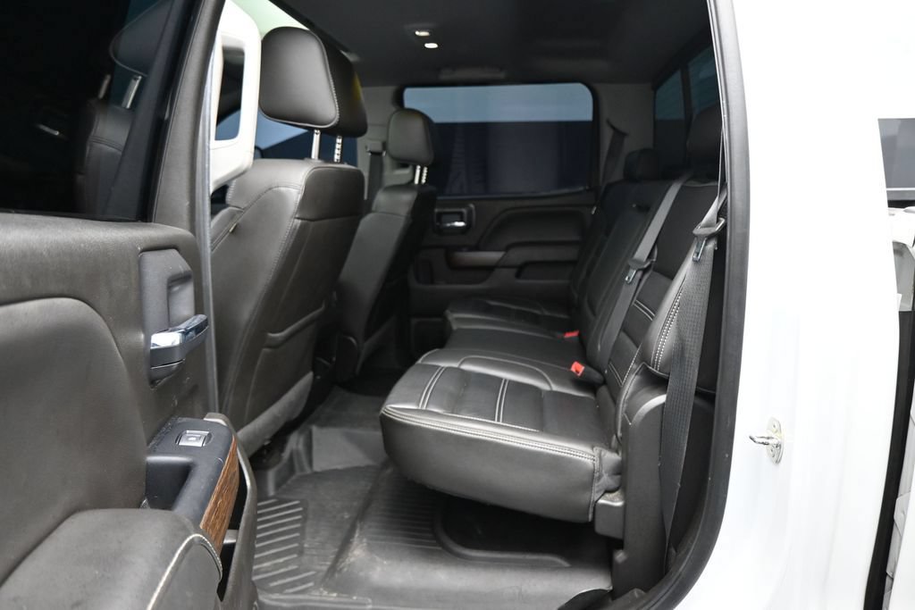 Used 2019 GMC Sierra 2500 Denali w/ Suspension Package, Off-Road AWD/4WD image 26