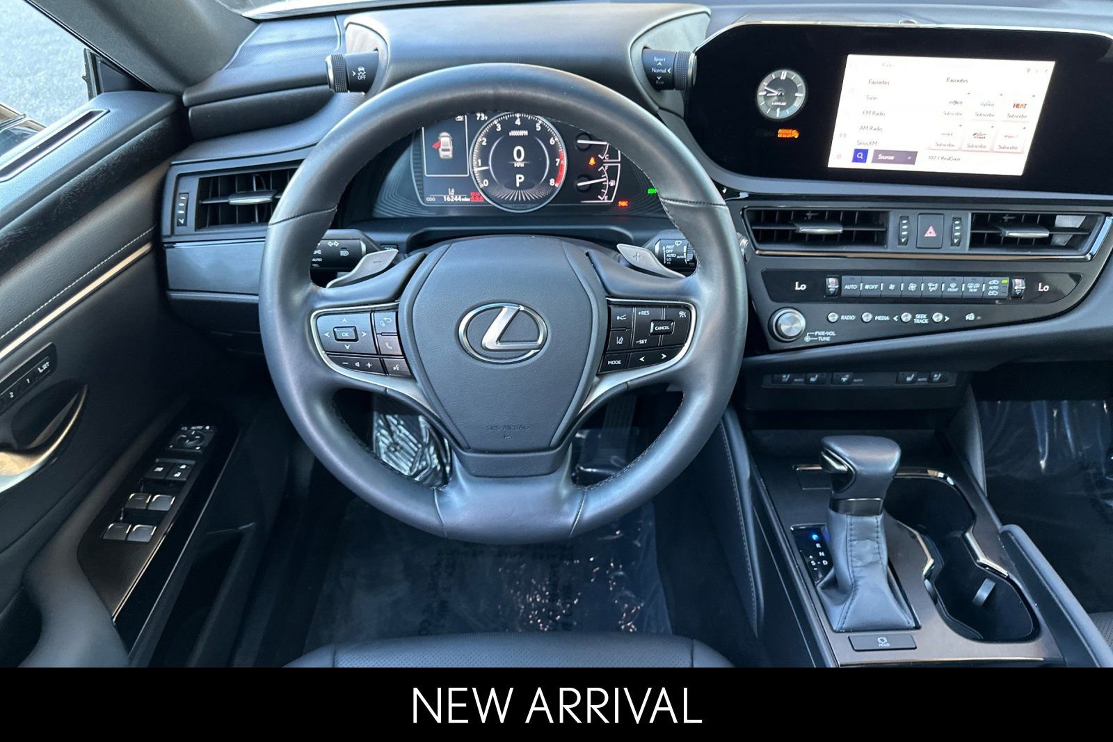 Certified 2024 Lexus ES 350 w/ Premium Package image 16