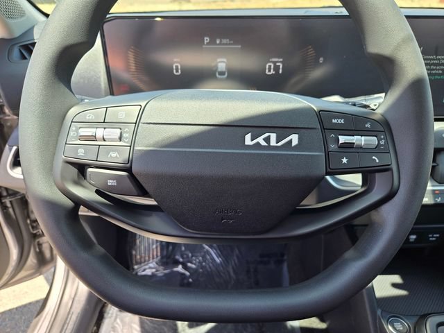 New 2026 Kia K4 FWD image 16