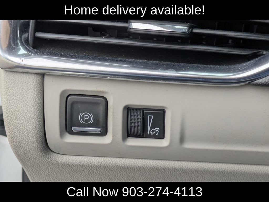 Used 2022 Cadillac XT4 Luxury image 24