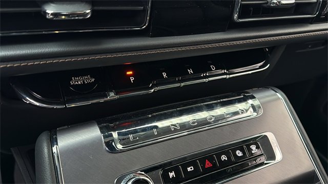 New 2026 Lincoln Aviator AWD image 20