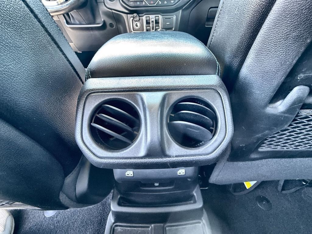 Used 2021 Jeep Wrangler Unlimited Rubicon 4xe w/ Cold Weather Group image 13