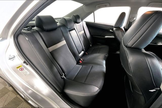 Used 2012 Toyota Camry SE image 25