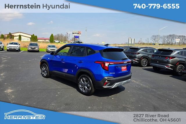 Used 2024 Kia Seltos LX AWD/4WD image 5