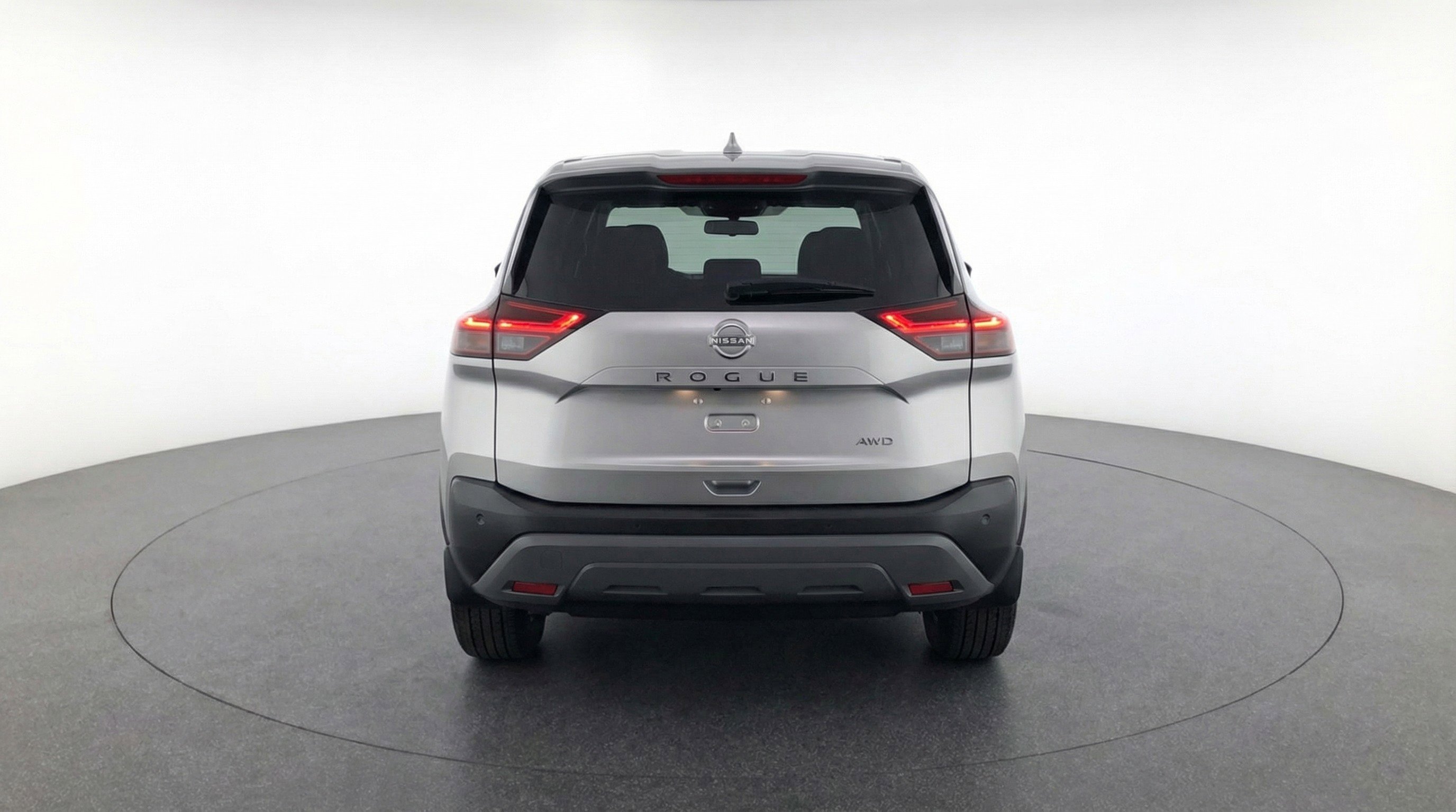 Used 2025 Nissan Rogue SV image 7