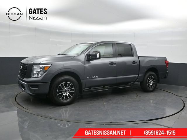 Used 2024 Nissan Titan SV w/ SV Convenience Package image 7