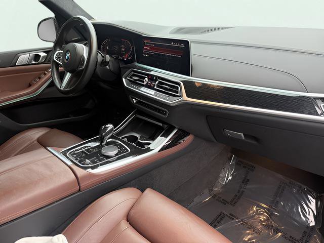 Used 2019 BMW X7 xDrive40i w/ M Sport Package AWD/4WD image 25