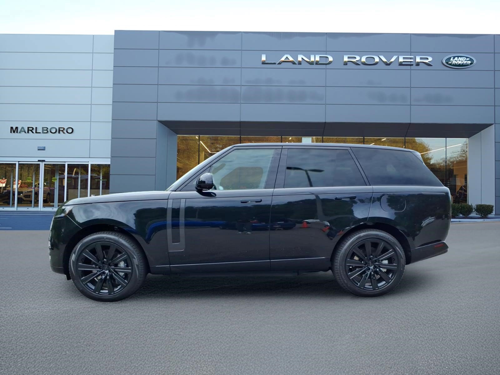 New 2026 Land Rover Range Rover SE AWD/4WD image 6