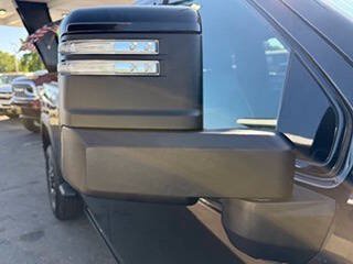 Used 2022 GMC Sierra 3500 AT4 w/ AT4 Preferred Package AWD/4WD image 96