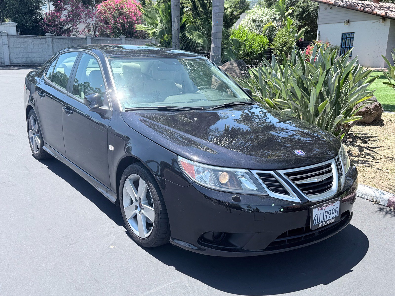 Used 2011 Saab 9-3 Aero FWD image 4