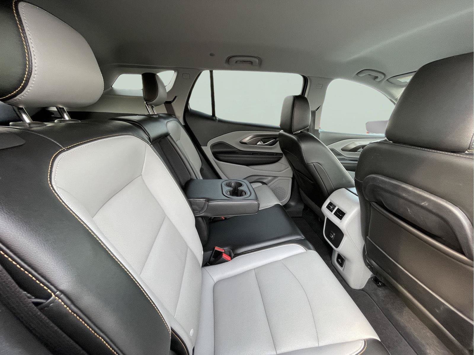 Used 2019 GMC Terrain SLT w/ Preferred Package AWD/4WD image 18